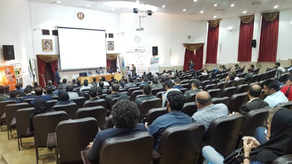 حضور پررنگ شرکت صنایع فروآلیاژ ایران در سومین کنفرانس رویه های بتنی